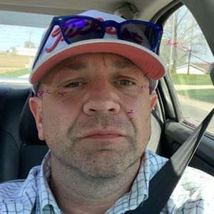 Meet your Posher, Jason